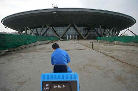 奧林匹克運(yùn)動(dòng)管理中心購進(jìn)ASD-1250掃地車